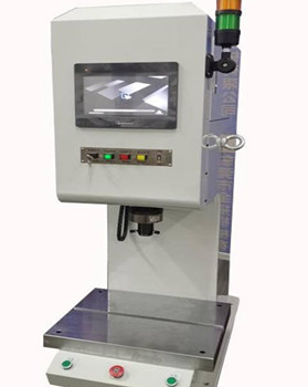 怎么看鉚接機的型號？