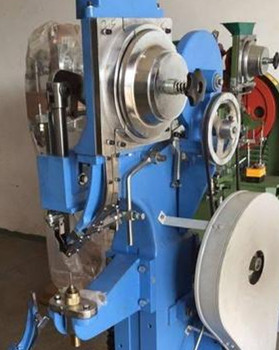 比較好的鉚接機(jī)生產(chǎn)廠家有哪些？