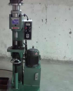 導(dǎo)致液壓鉚接機(jī)鉚接失敗的原因有哪些？