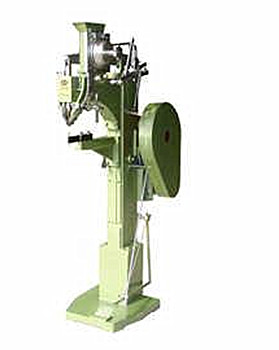 液壓鉚接機(jī)的液壓系統(tǒng)有幾種回路?