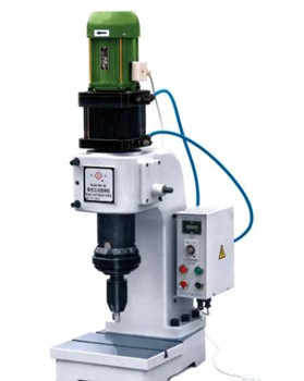 如何選擇滿意的液壓鉚接機廠家？