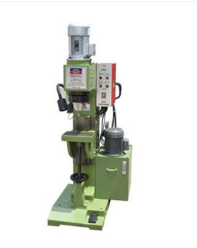 如何才能避免購買到劣質(zhì)鉚接機(jī)？