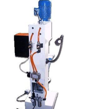 鉚接機(jī)有哪些規(guī)格型號(hào)？